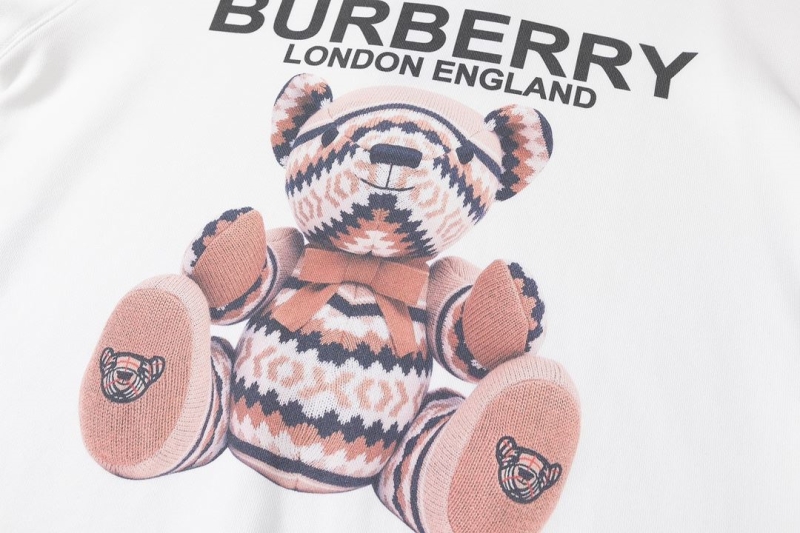 Burberry Sweaters